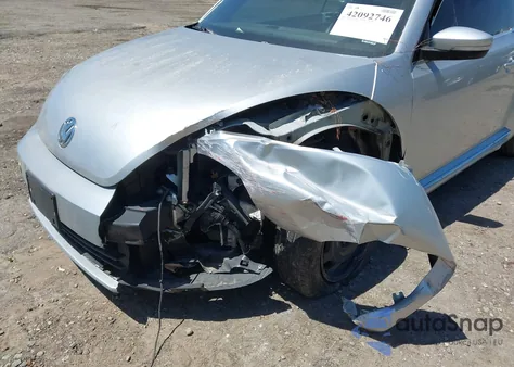 2016 Volkswagen Beetle 1.8T S from USA, damaged, VIN 3VW517AT4GM806853